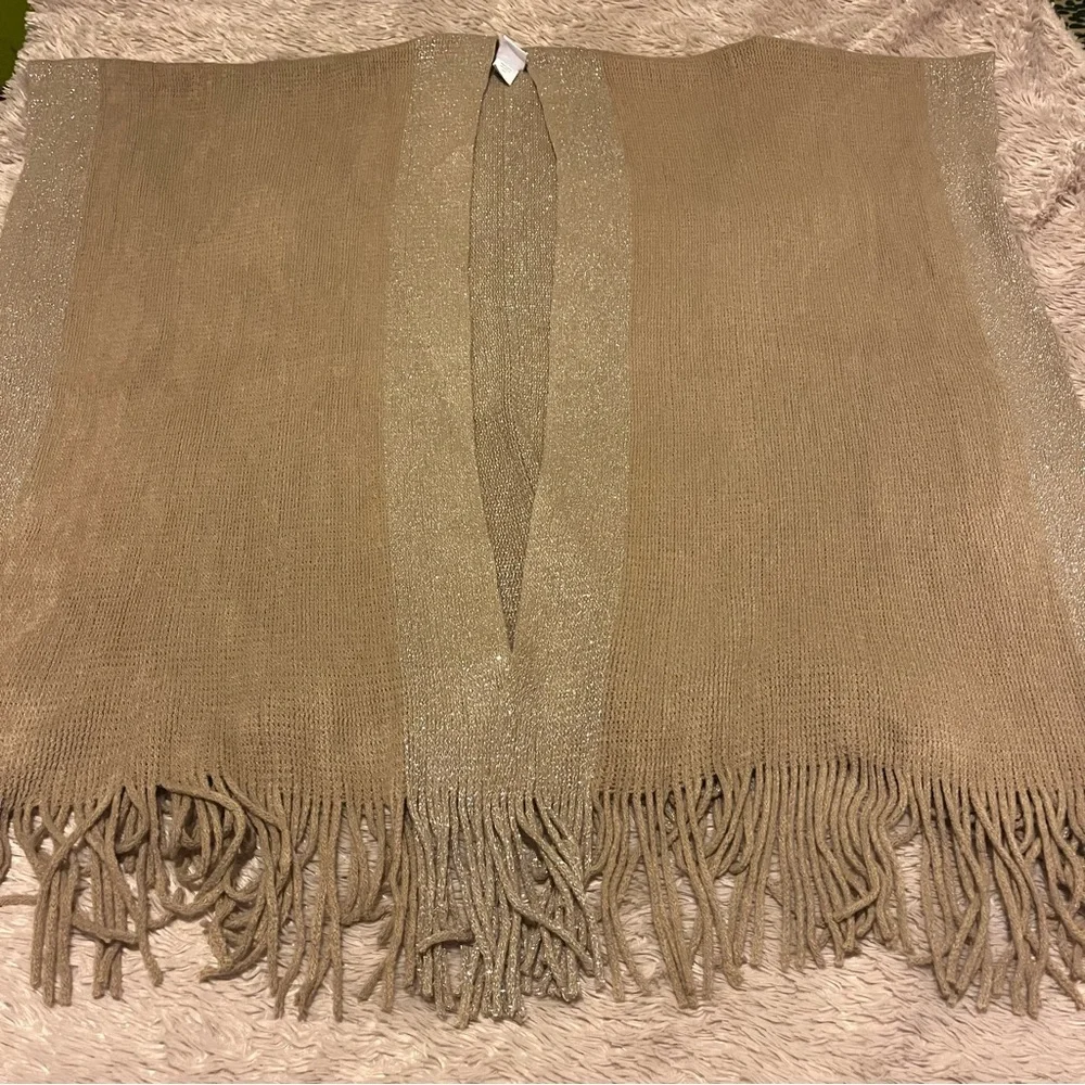 Northern Angel tan knit poncho with gold thread trim and fringe - Picture 2 of 12